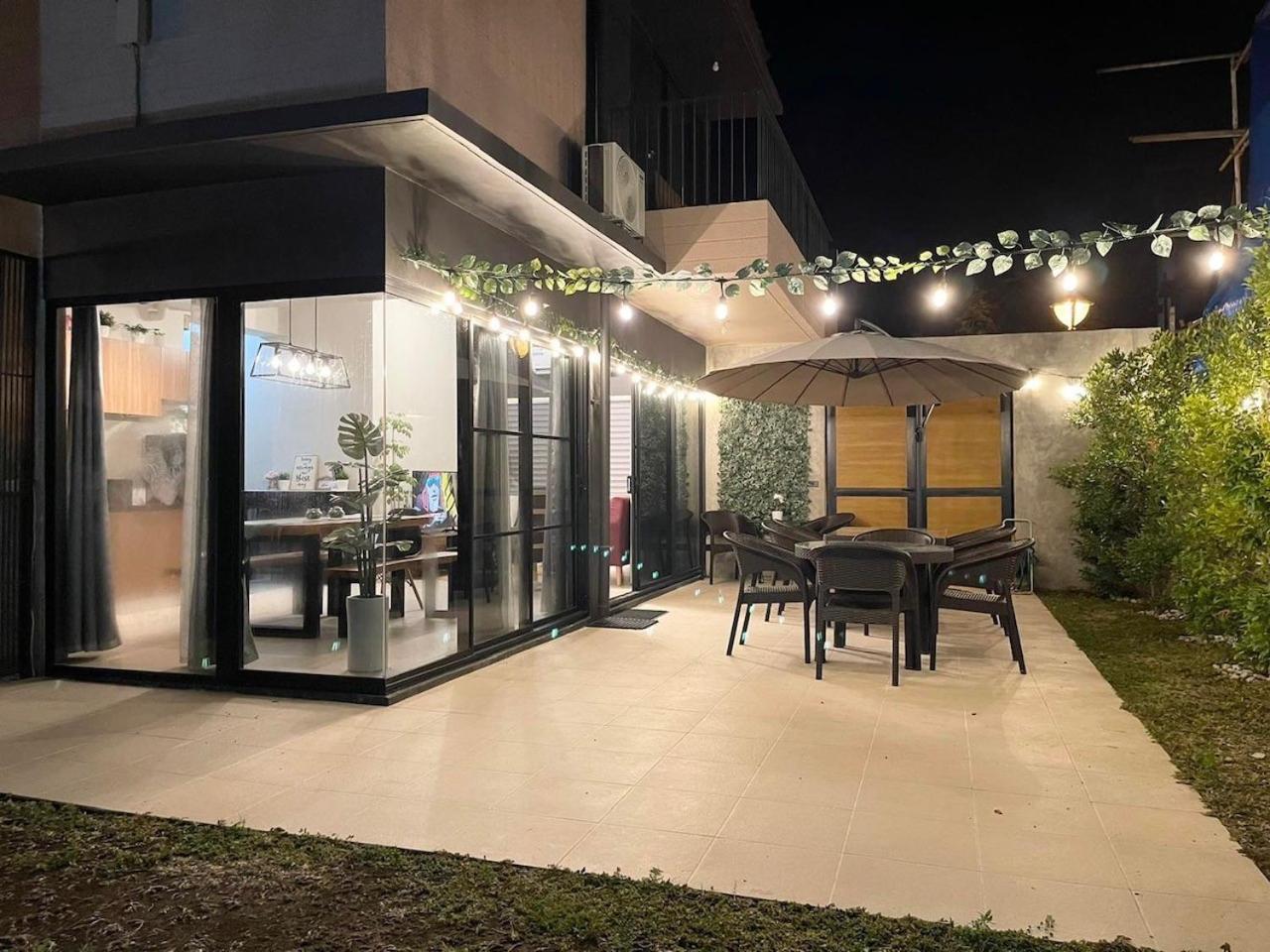 Seafront Residences Vacation Getaway 산 후안 외부 사진