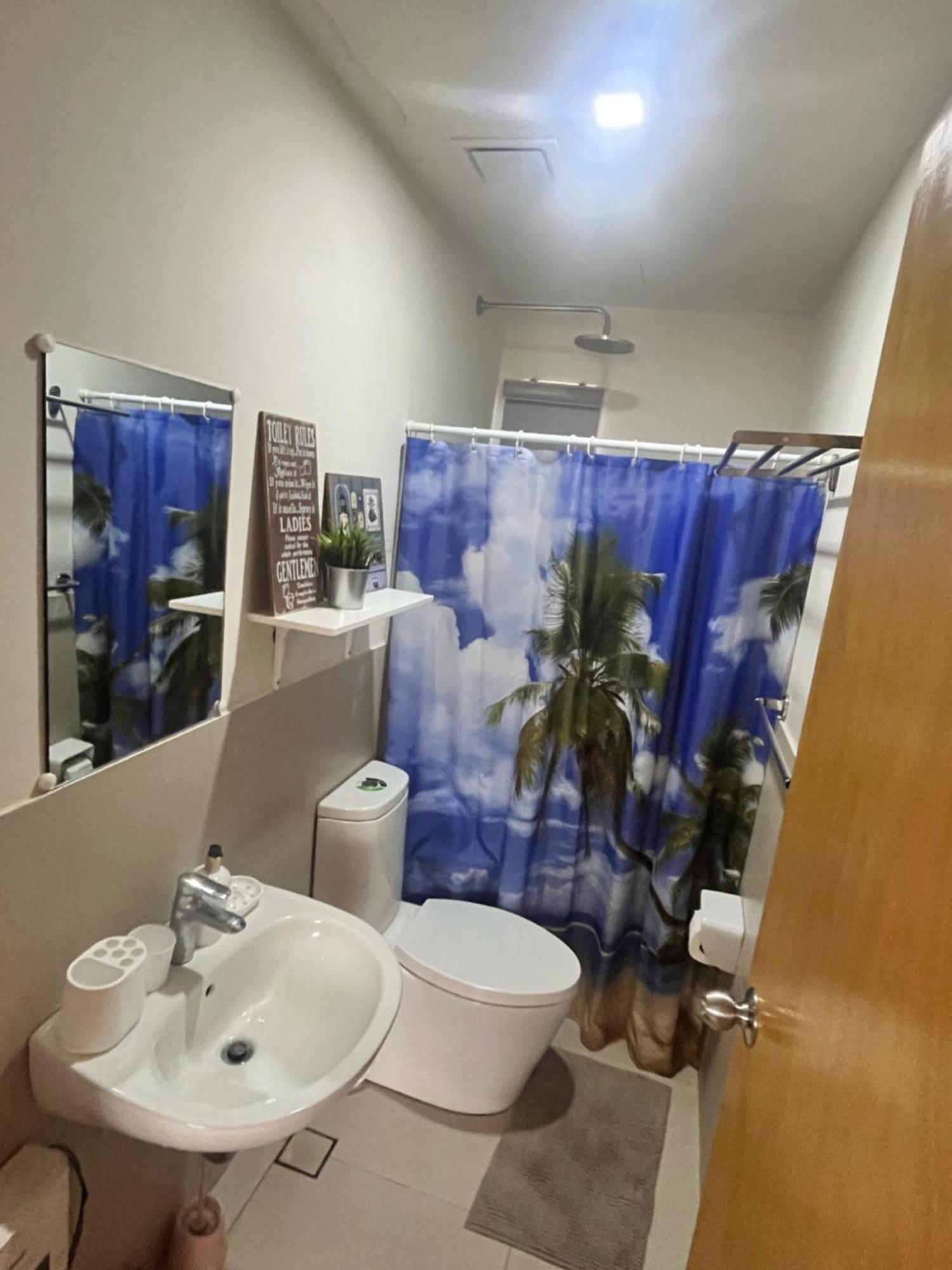 Seafront Residences Vacation Getaway 산 후안 외부 사진